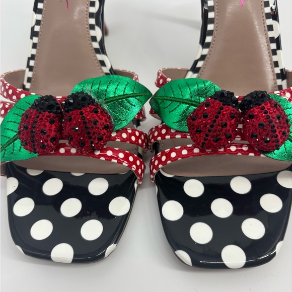 Betsey Johnson Clovr Red and White Ladybug Embellished Slip On Sandal - Picture 10 of 15